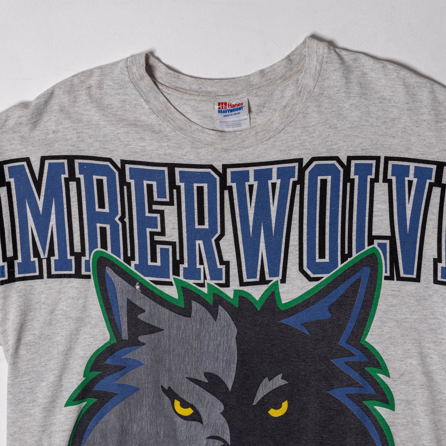 90'S MINNESOTA TIMBERWOLVES BIG LOGO